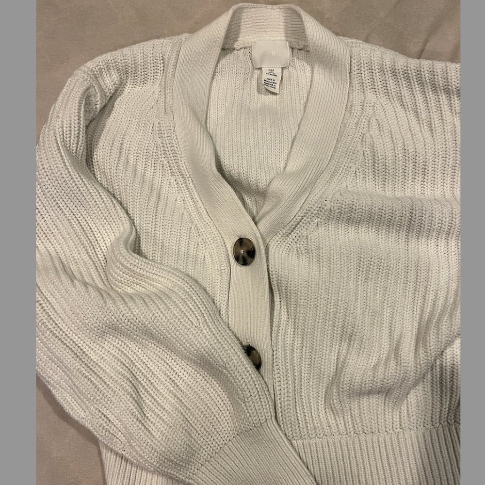 H&M Size S White Rib Knit Cardigan